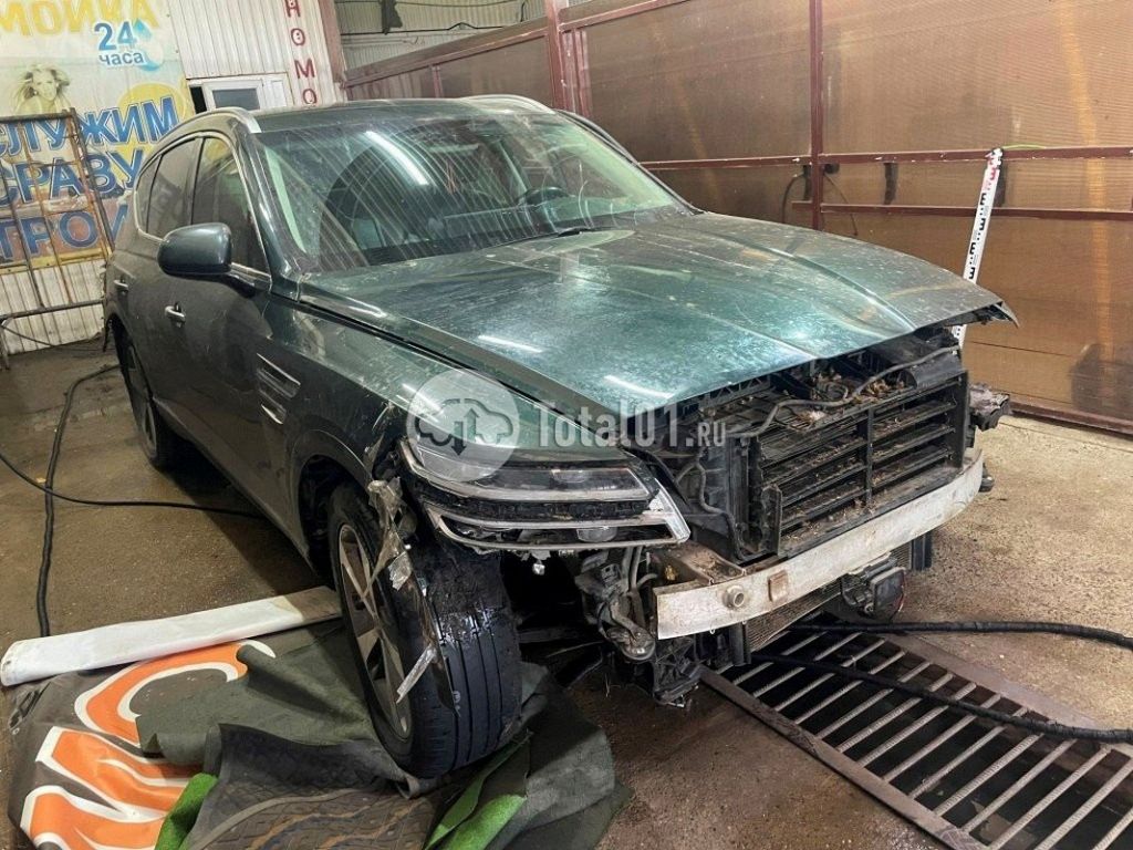 Фото Genesis GV80 12