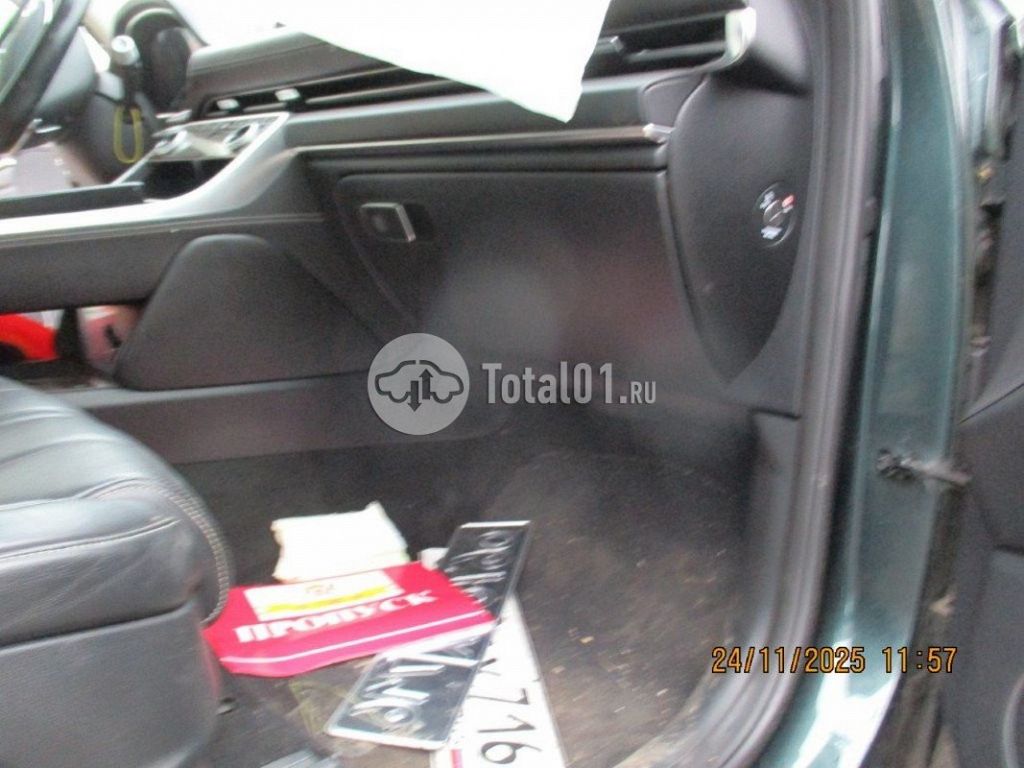 Фото Genesis GV80 42