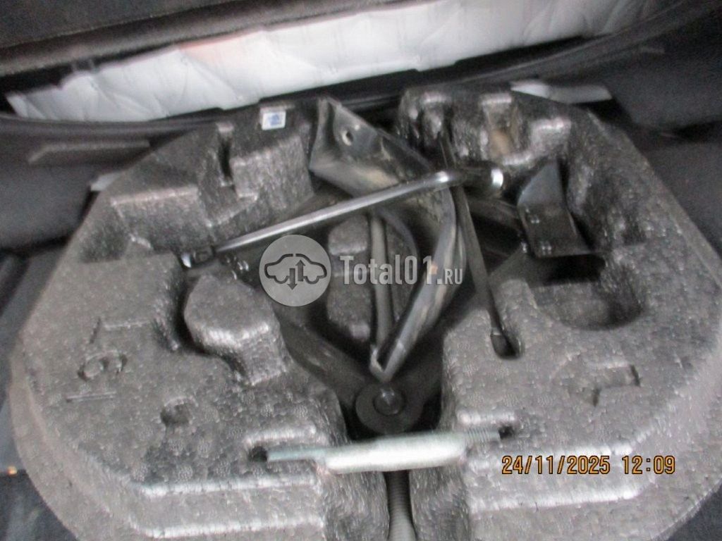 Фото Genesis GV80 106