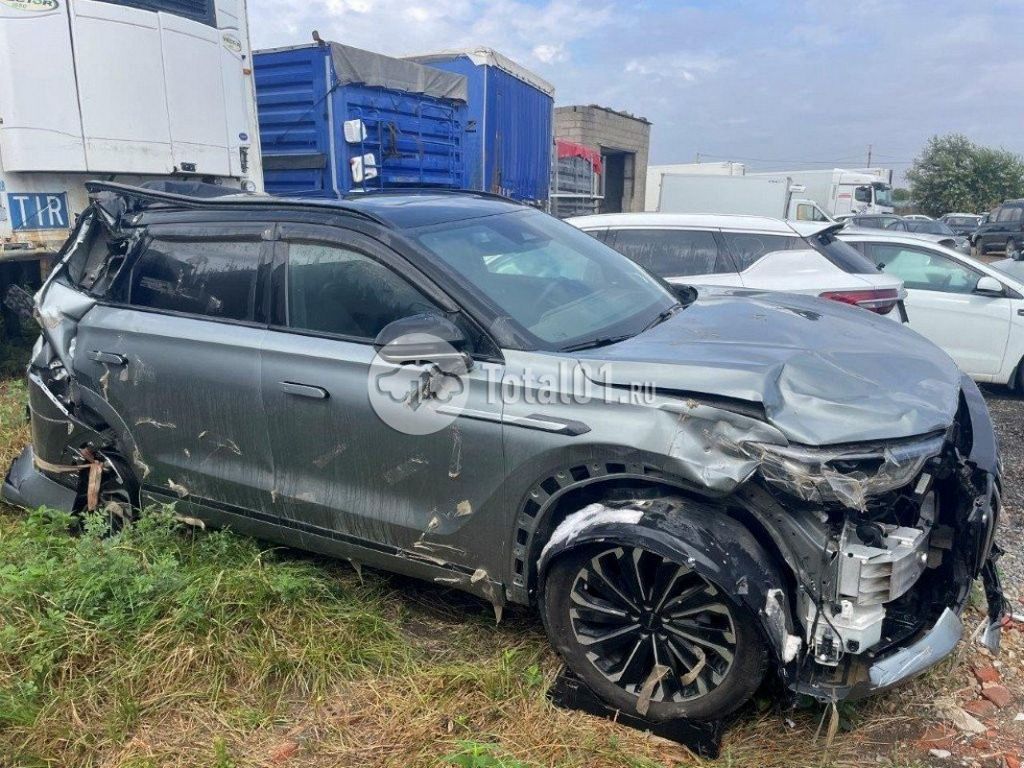 Фото Jaecoo J8 10