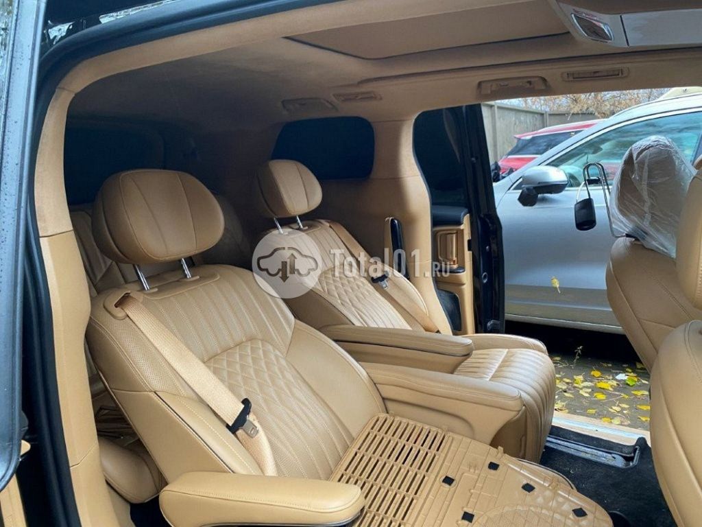 Фото Voyah Dreamer 34