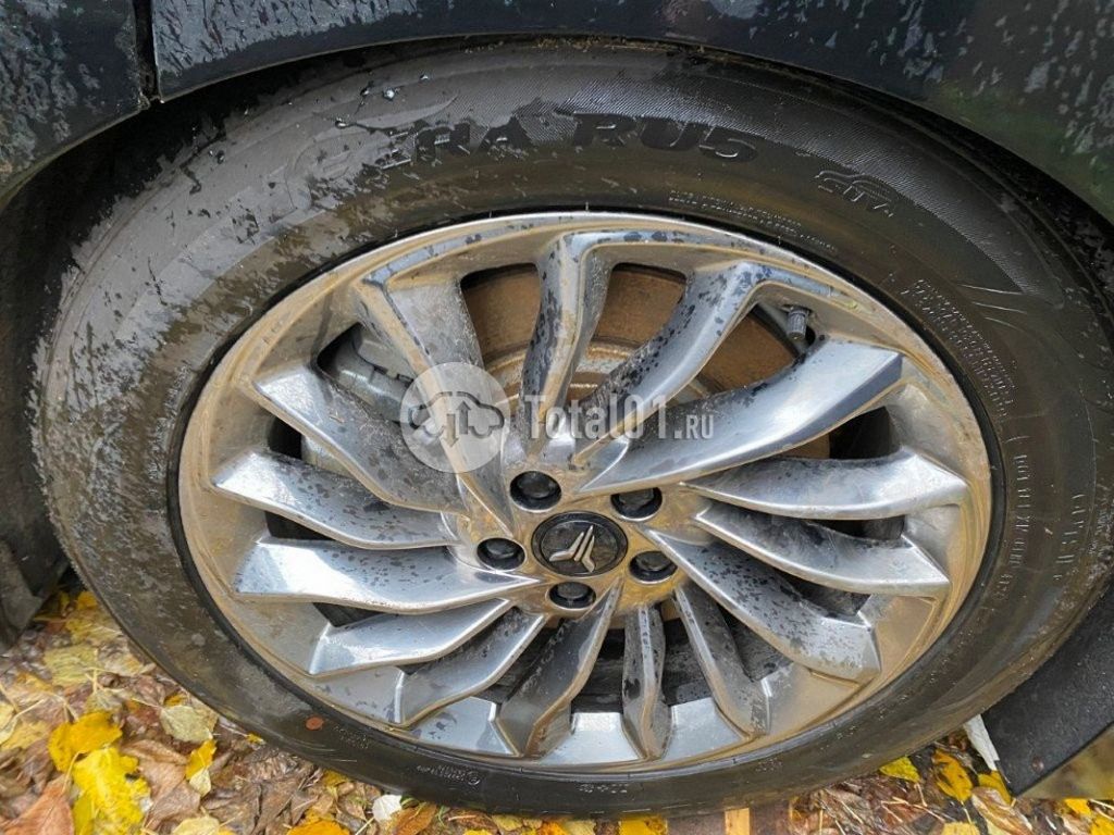 Фото Voyah Dreamer 62