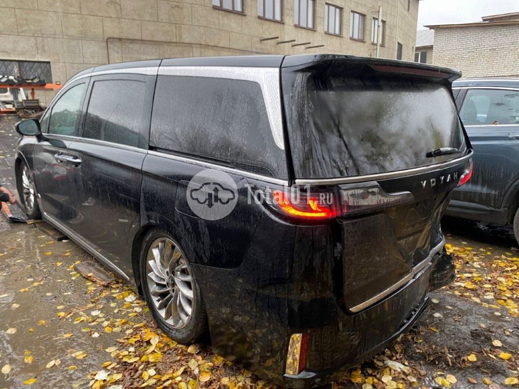 Фото Voyah Dreamer 86