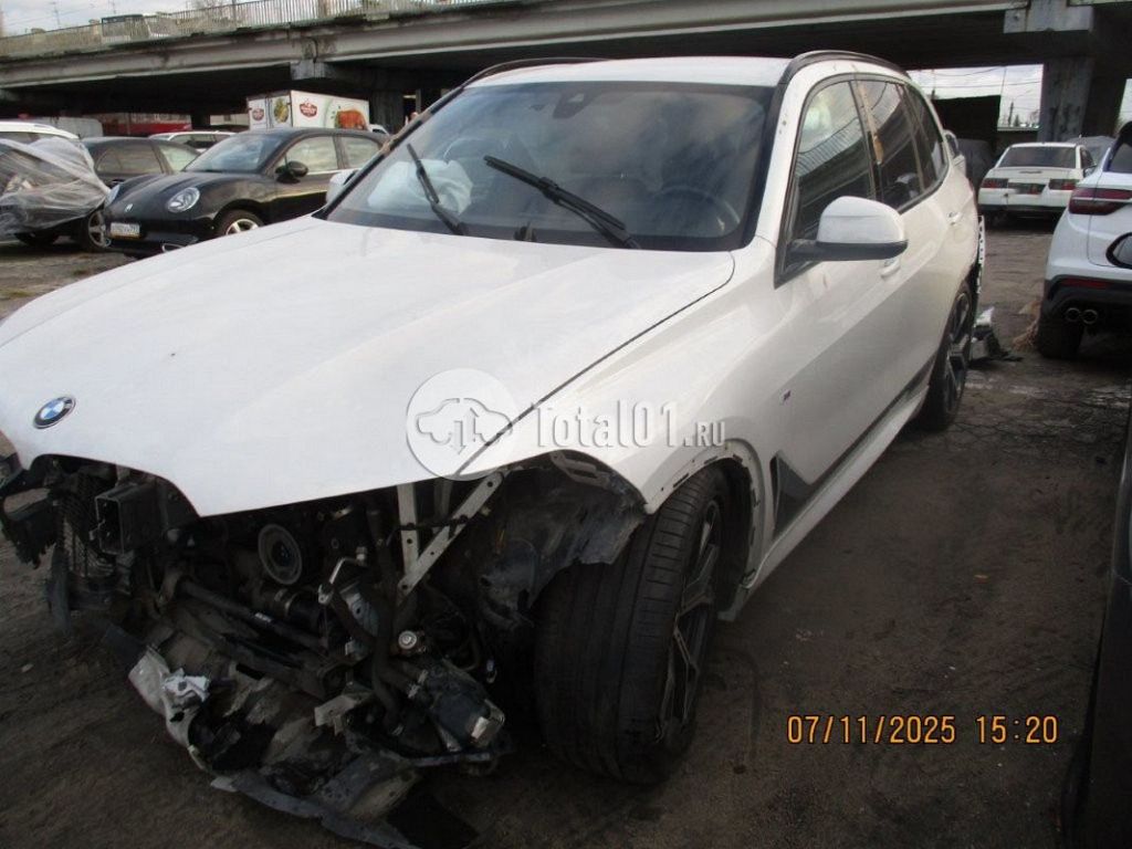 Фото BMW X5 6