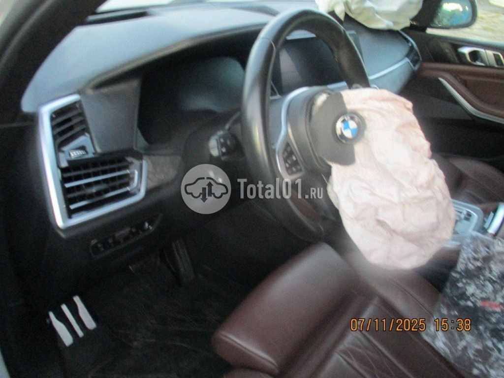 Фото BMW X5 340