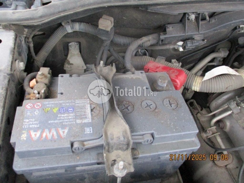 Фото Toyota Fortuner 36