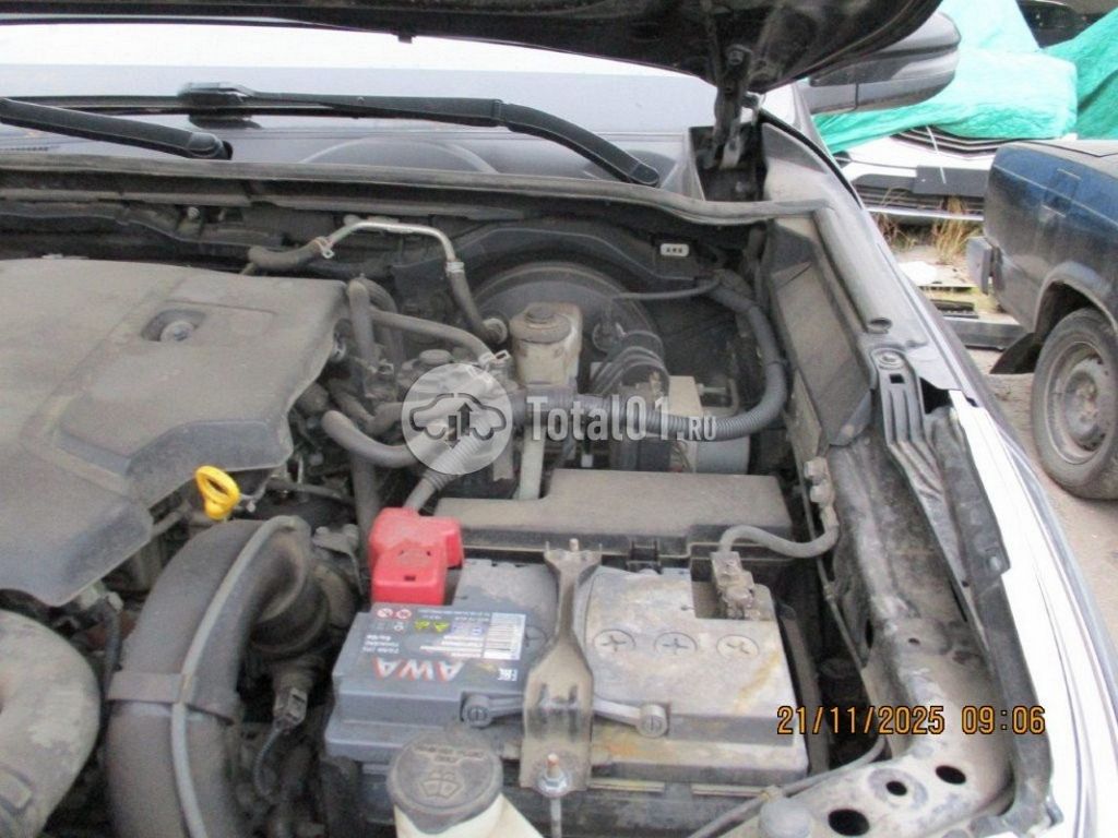 Фото Toyota Fortuner 44