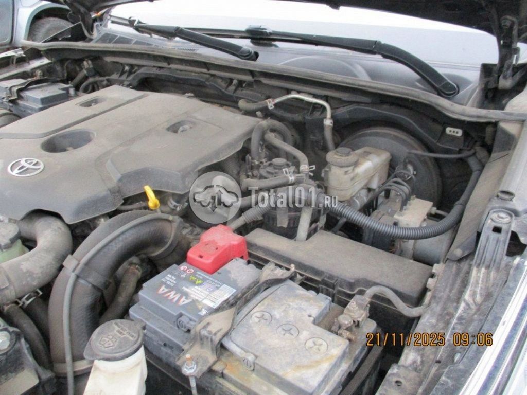 Фото Toyota Fortuner 48