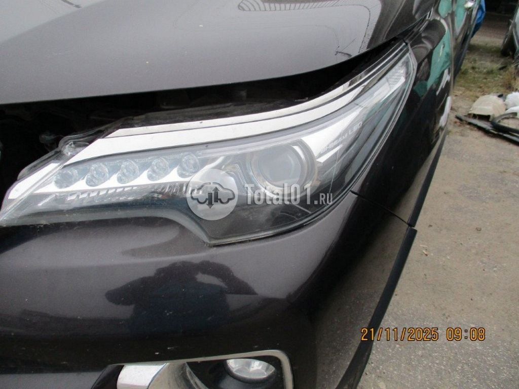 Фото Toyota Fortuner 78