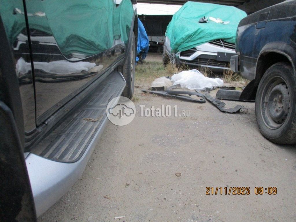 Фото Toyota Fortuner 104