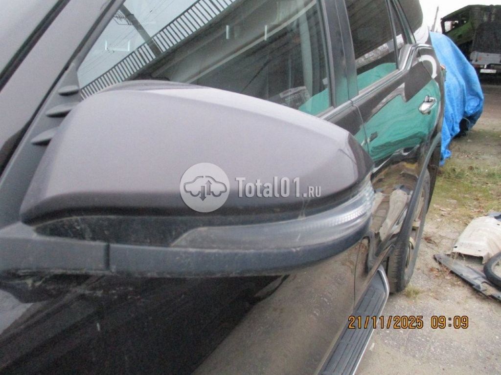 Фото Toyota Fortuner 106