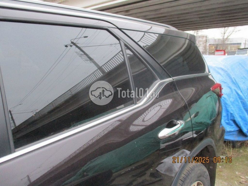 Фото Toyota Fortuner 174