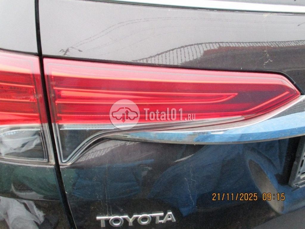Фото Toyota Fortuner 214