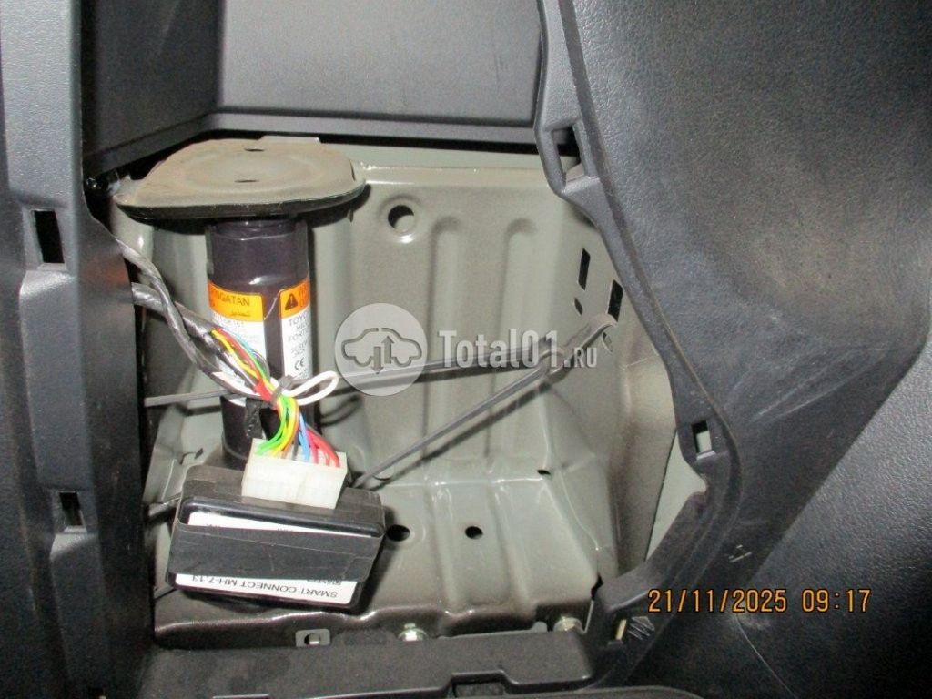 Фото Toyota Fortuner 242