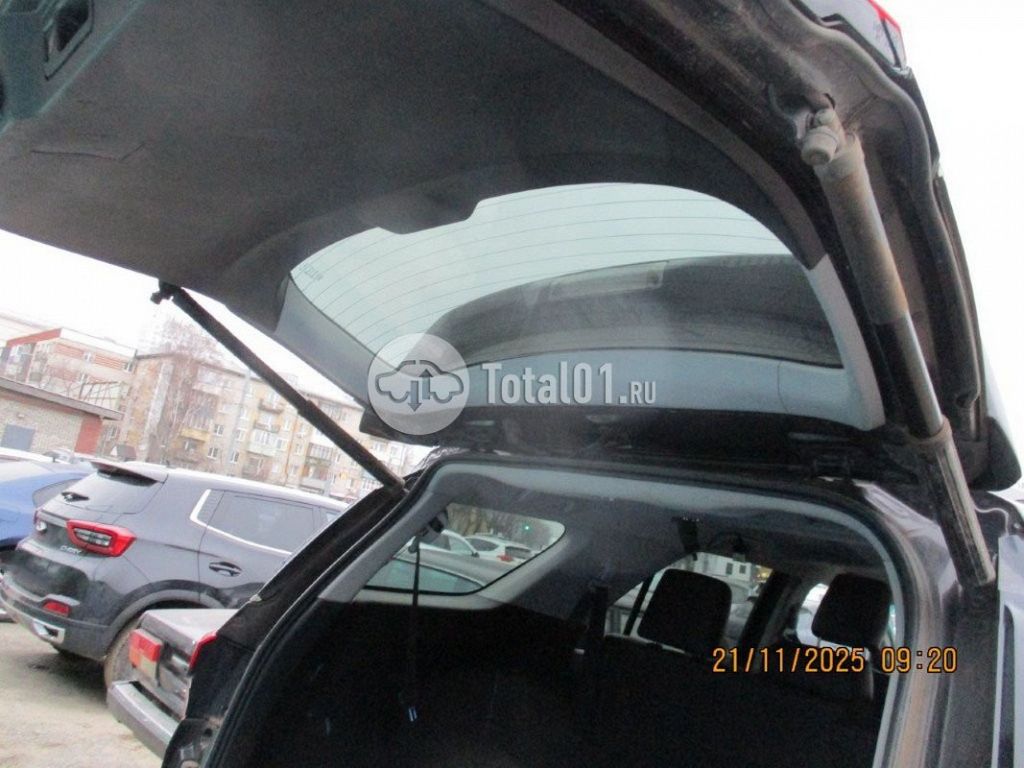 Фото Toyota Fortuner 256