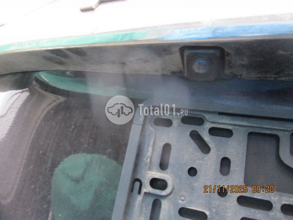 Фото Toyota Fortuner 260