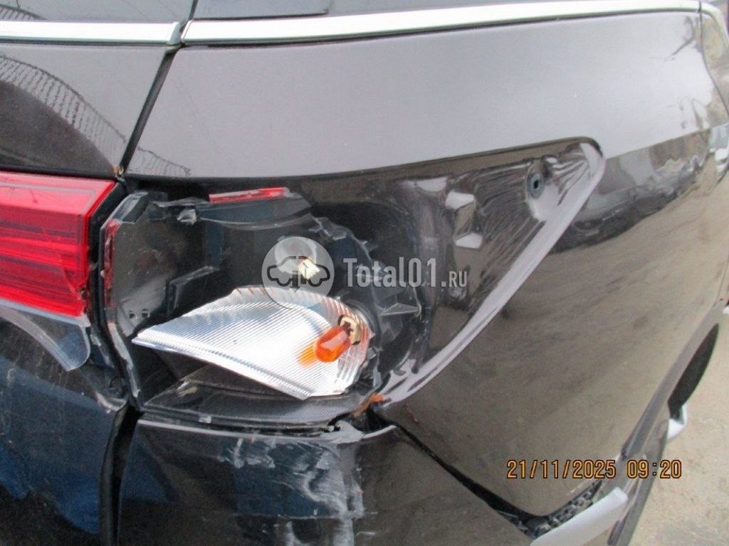 Фото Toyota Fortuner 268