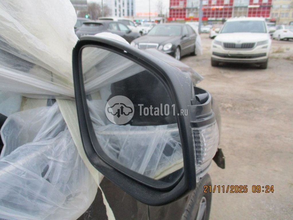 Фото Toyota Fortuner 336