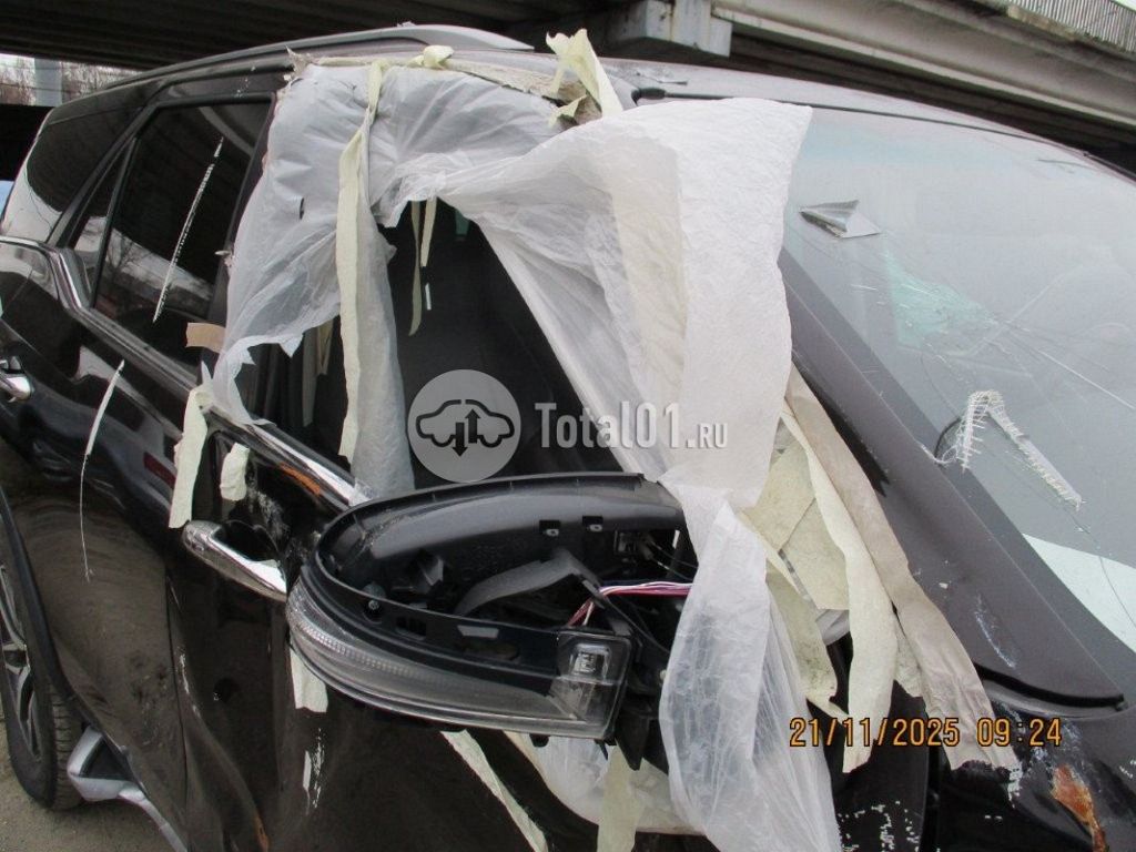 Фото Toyota Fortuner 340