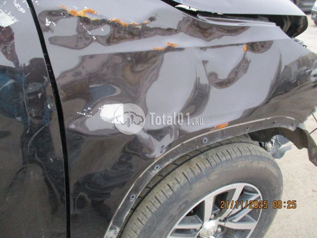 Фото Toyota Fortuner 356