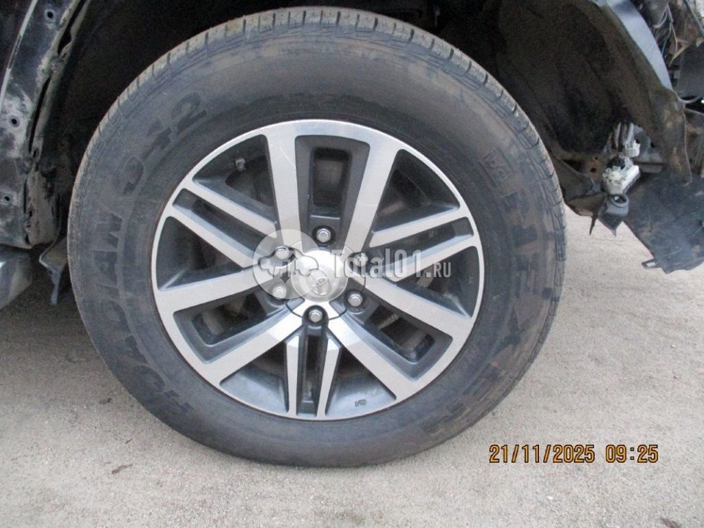 Фото Toyota Fortuner 366