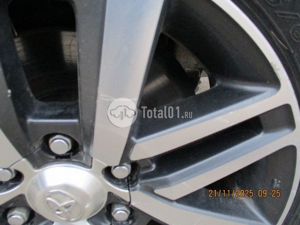 Фото Toyota Fortuner 372