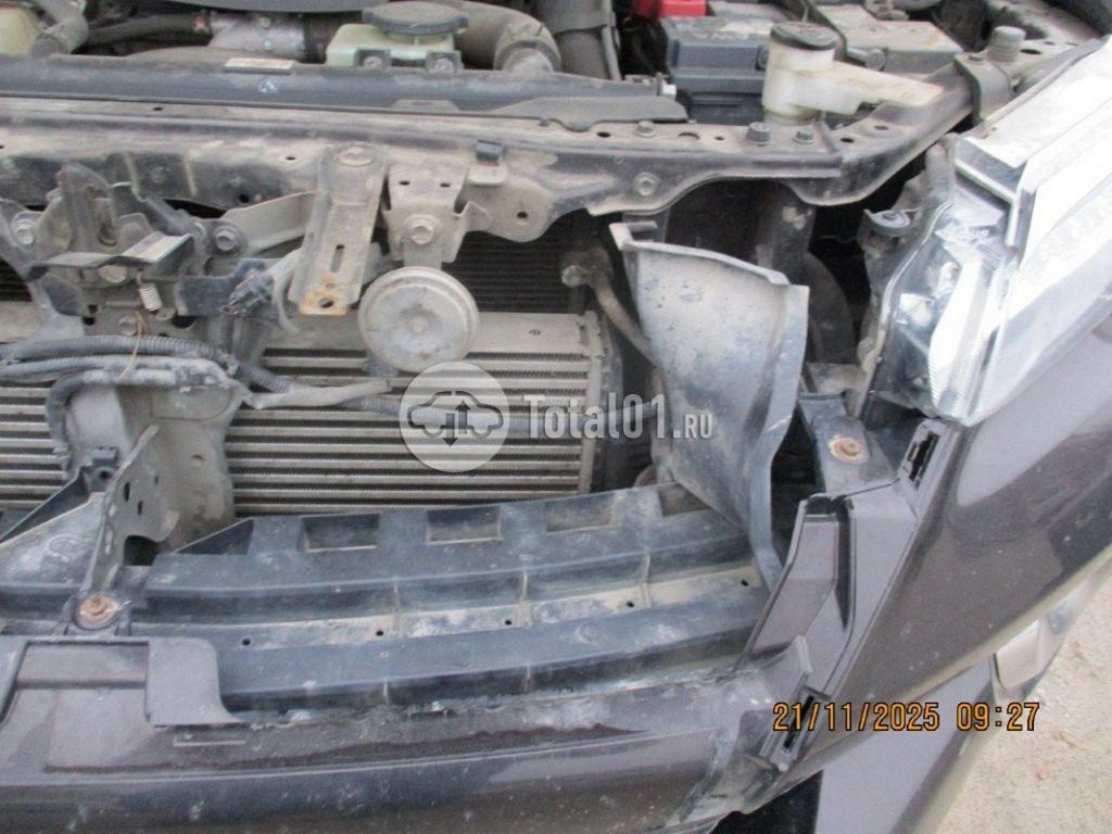 Фото Toyota Fortuner 418