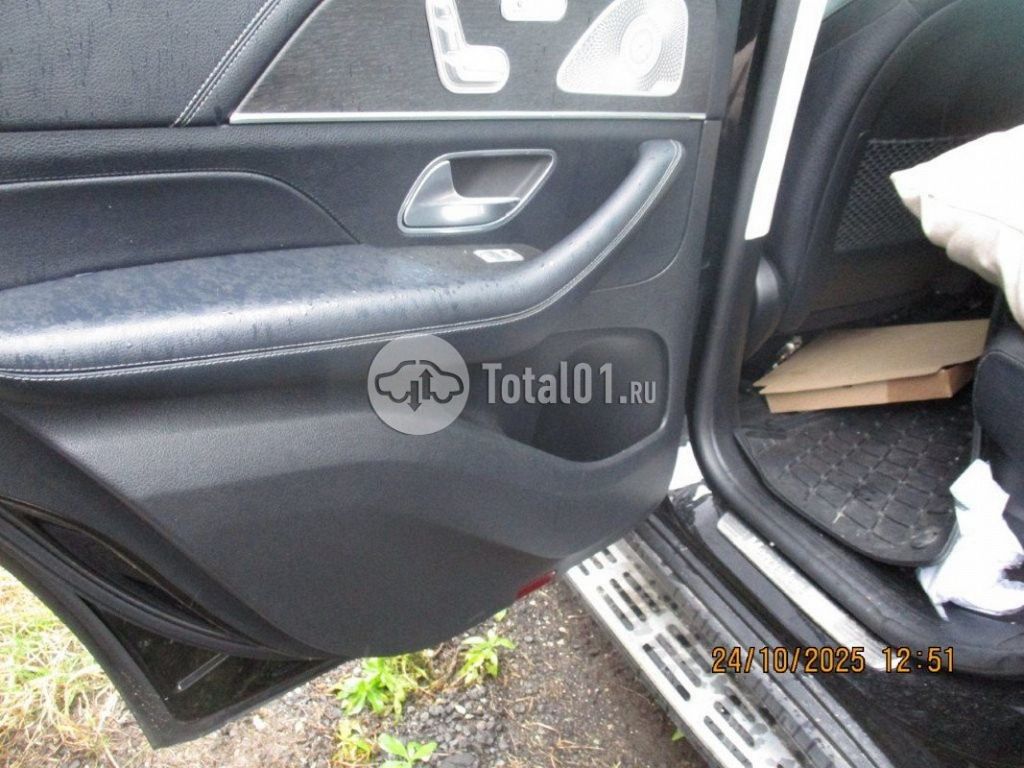 Фото Mercedes-Benz GLE-класс 350