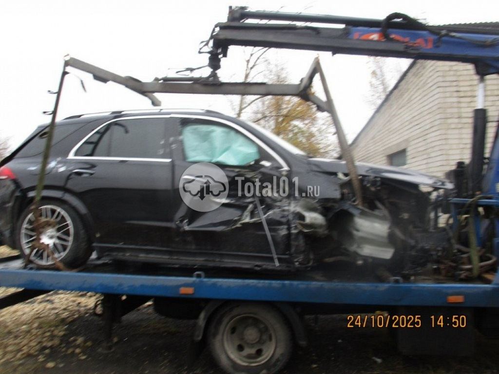 Фото Mercedes-Benz GLE-класс 380