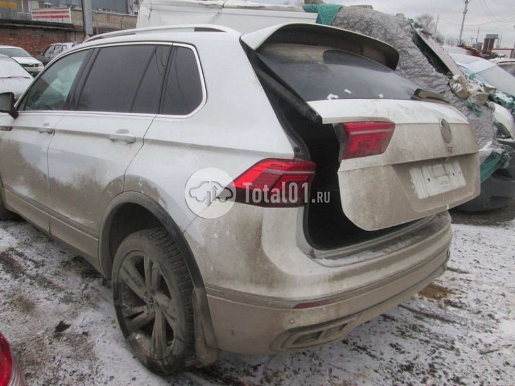 Фото Volkswagen Tiguan 6