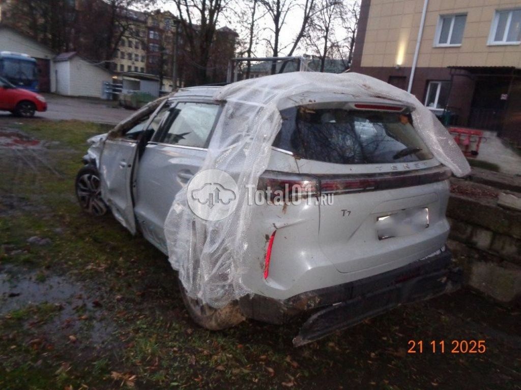 Фото Tenet T7 32