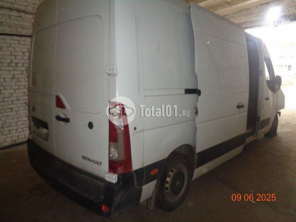 Фото Renault Master 66