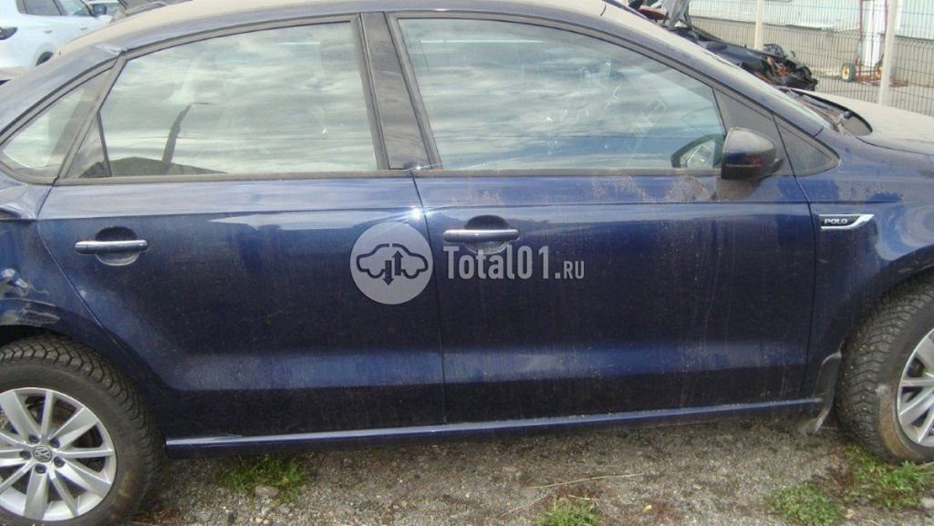 Фото Volkswagen Polo 28