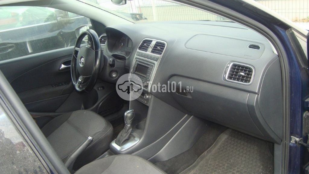 Фото Volkswagen Polo 44