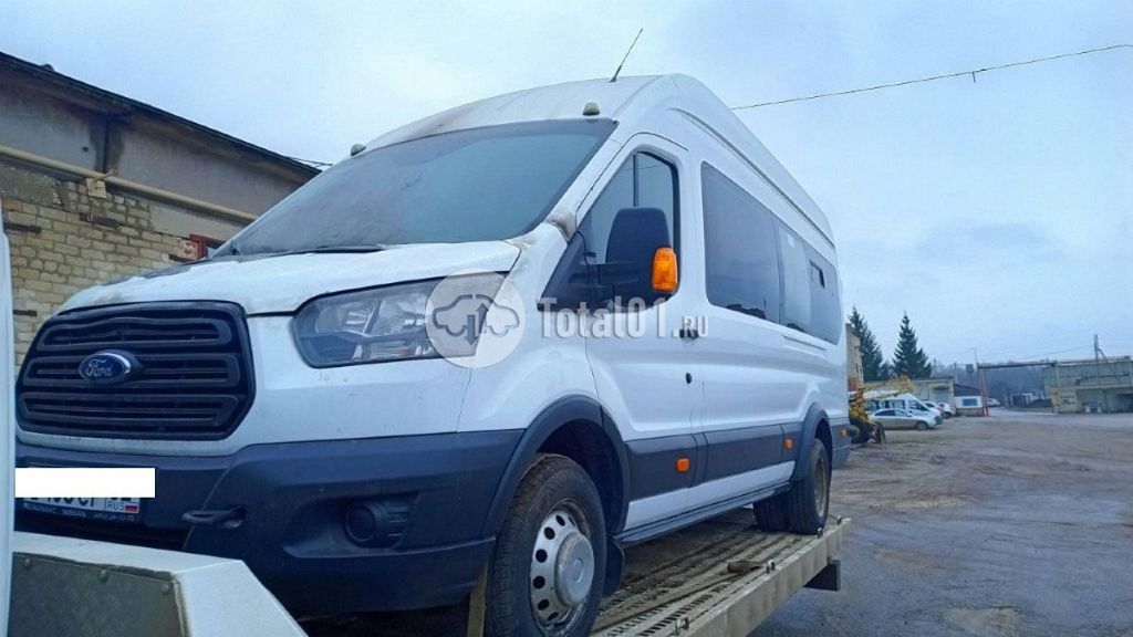 Фото Ford Transit 8