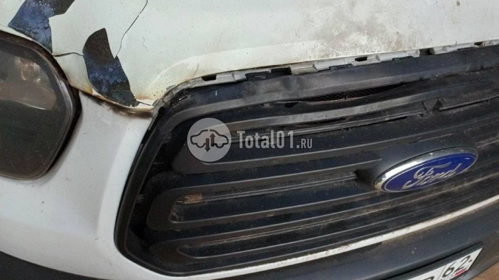 Фото Ford Transit 42