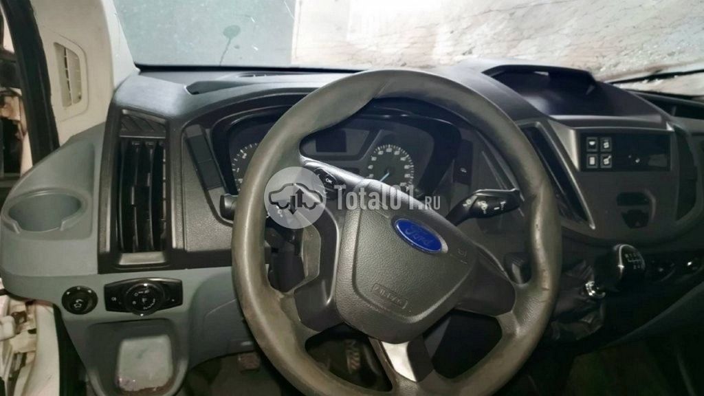 Фото Ford Transit 82
