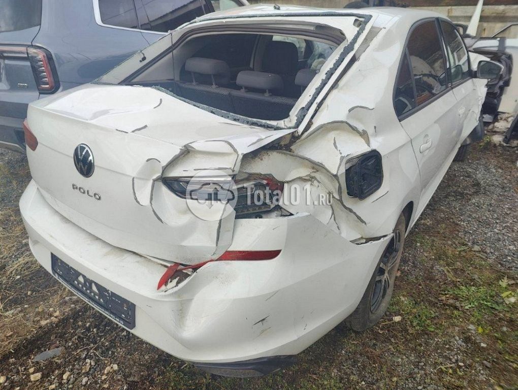 Фото Volkswagen Polo 8