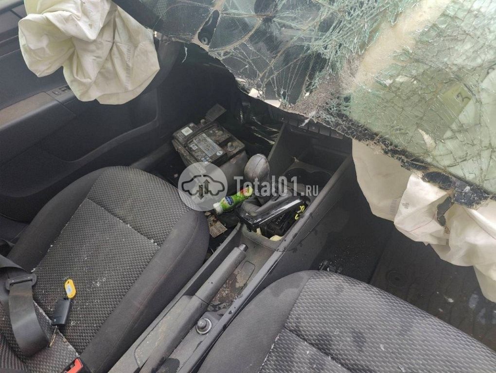 Фото Volkswagen Polo 32