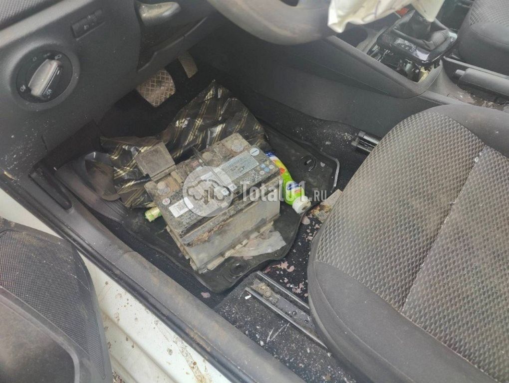 Фото Volkswagen Polo 42