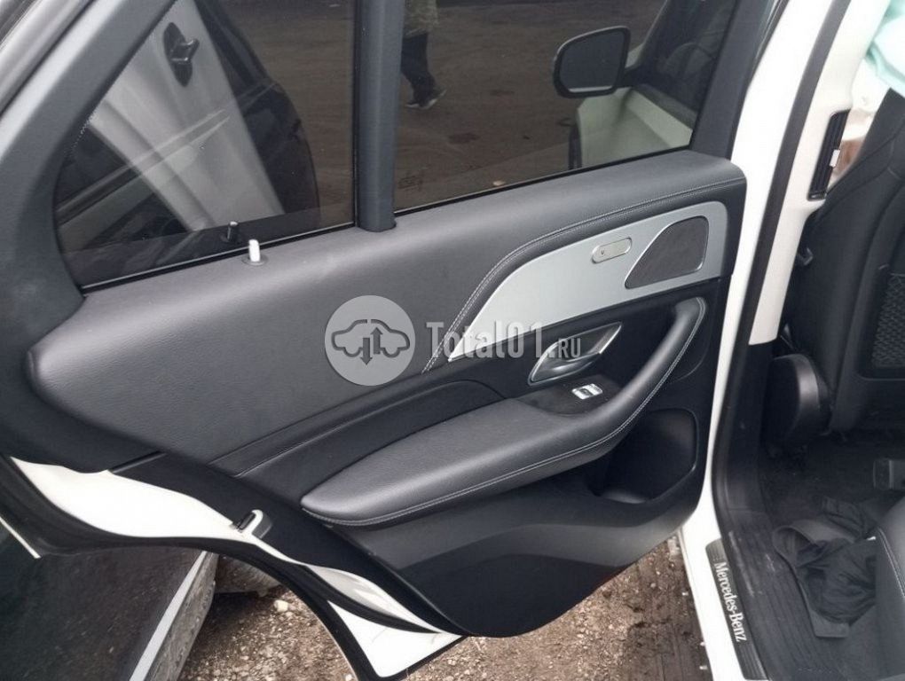 Фото Mercedes-Benz GLE-класс 72