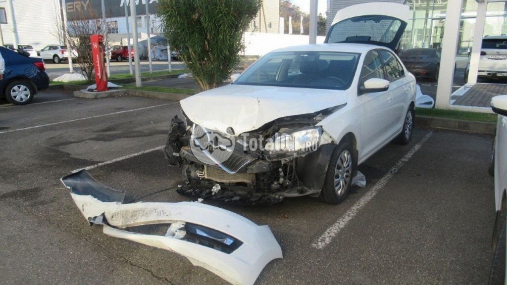 Фото Skoda Rapid 6