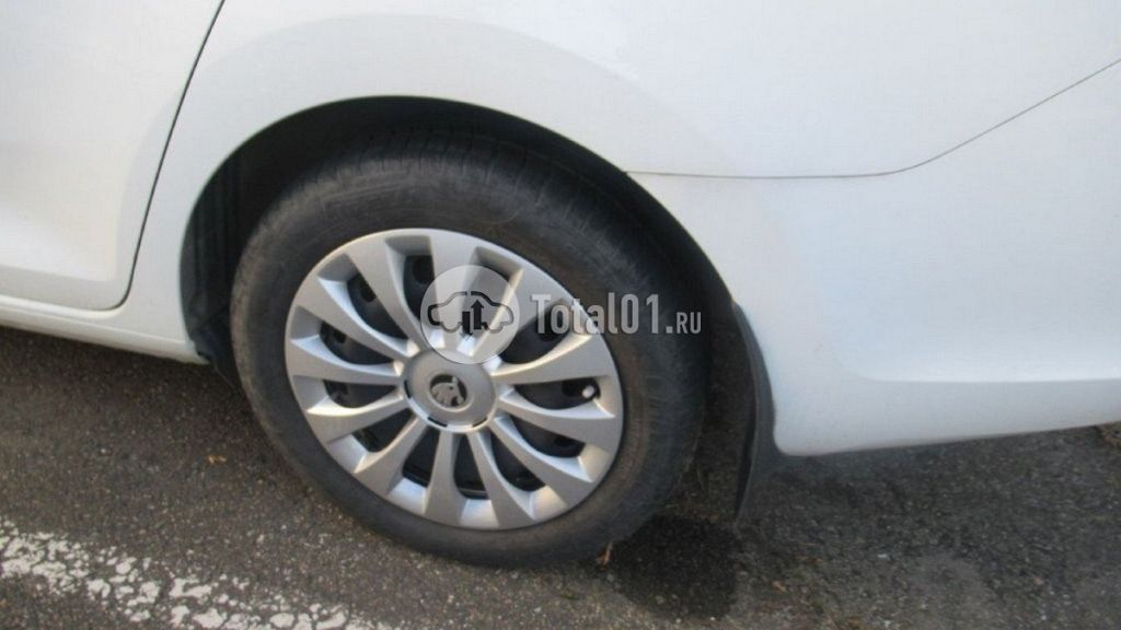 Фото Skoda Rapid 20