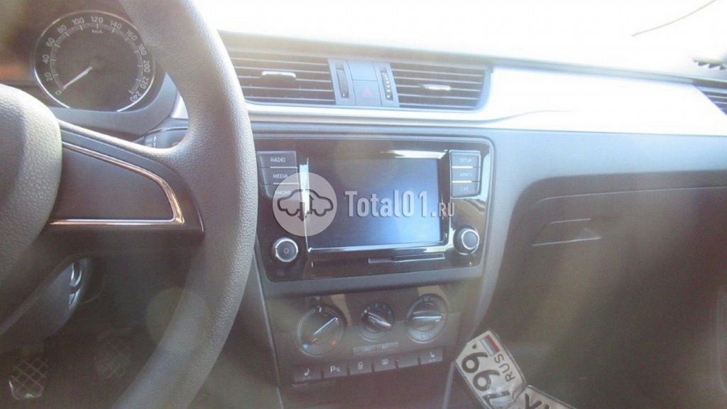 Фото Skoda Rapid 48