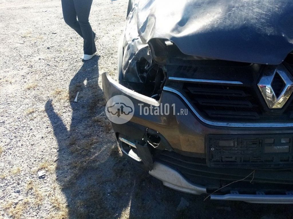 Фото Renault Logan 30