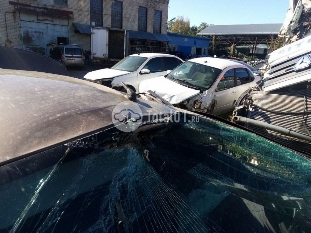 Фото Renault Logan 64