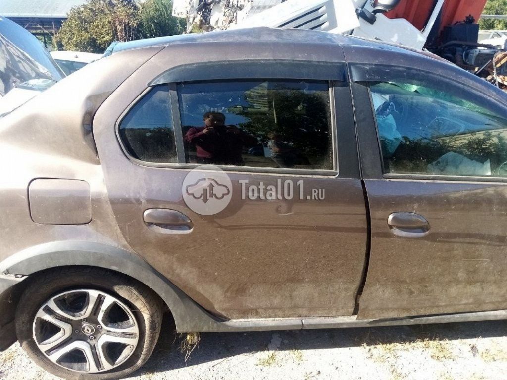 Фото Renault Logan 74