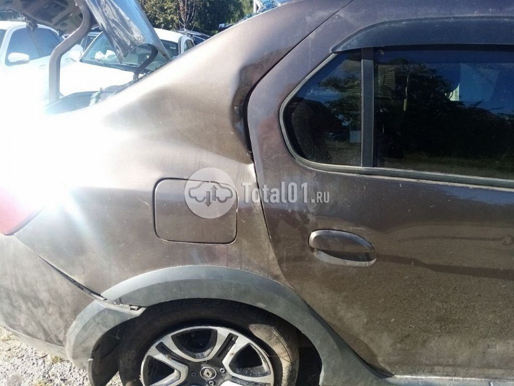 Фото Renault Logan 76