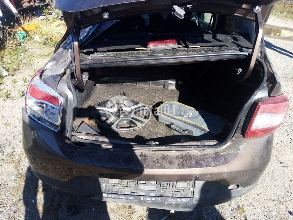 Фото Renault Logan 112