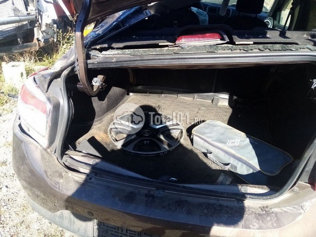 Фото Renault Logan 116